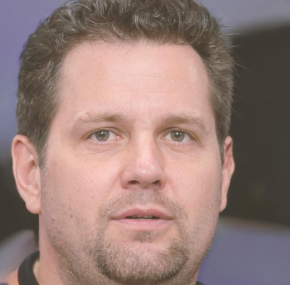 Oskar Falkenberg, Trainer für Finanzplanung bei plexliivcya