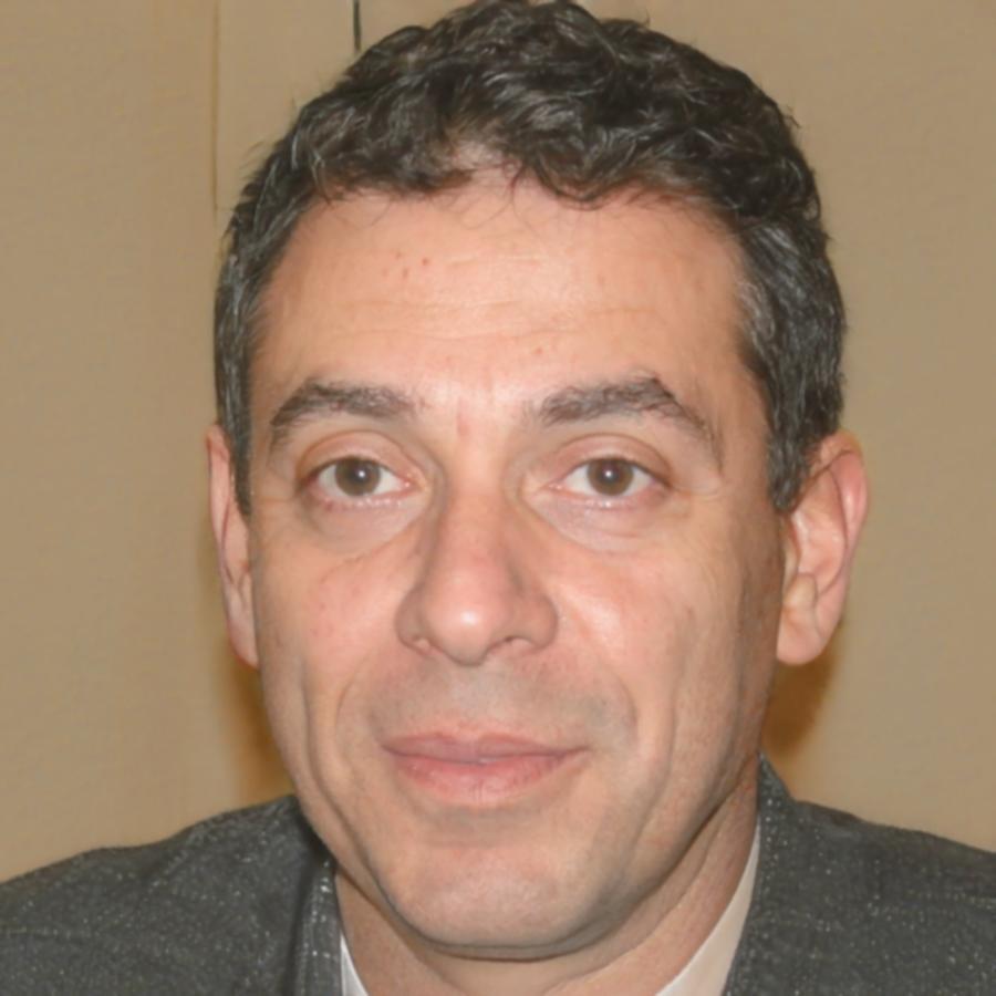 Finanzmentor Damian Kowalewski